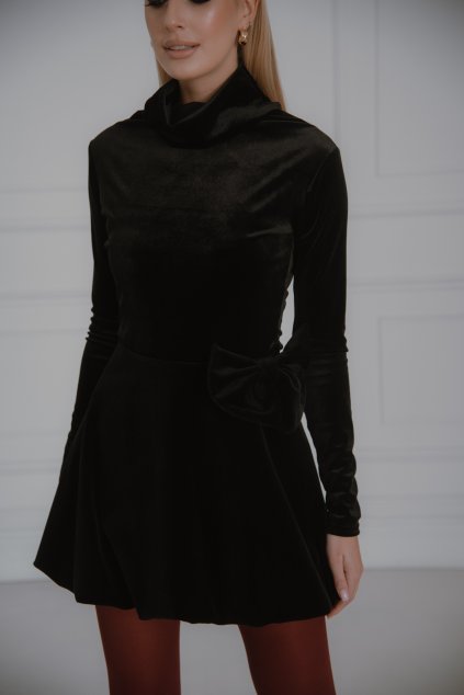 FEMININITY