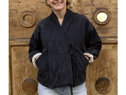 Zateplený kabátek černý