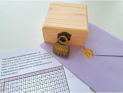 Knižní osmisměrková šifra s truhličkou a pokladem