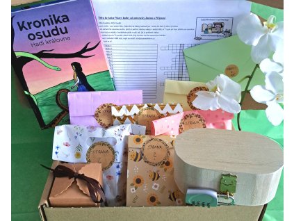 Dobrodružný knižní box Hadí královna (Zuzana Štorková)