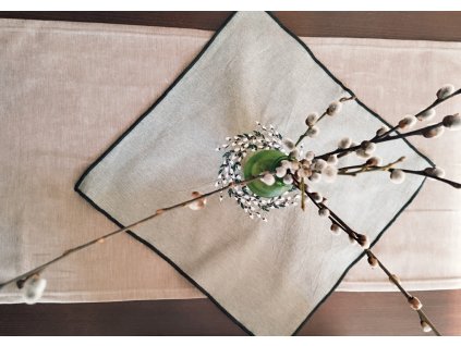 Vyšívaný obrúsok 40*40