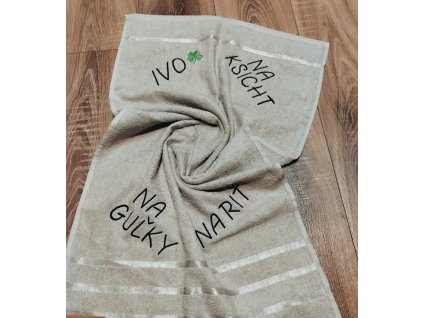 Vtipný uterák s nápismi