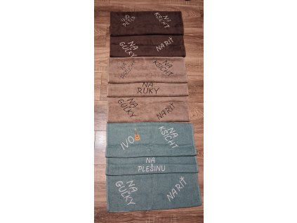 Uterák s 5 výšivkami