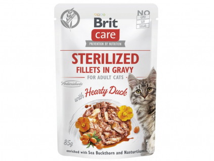 Brit Care Cat Fillets in Gravy Steril. Hearty Duck 85g z kategorie Chovatelské potřeby a krmiva pro kočky > Krmivo a pamlsky pro kočky > Kapsičky pro kočky