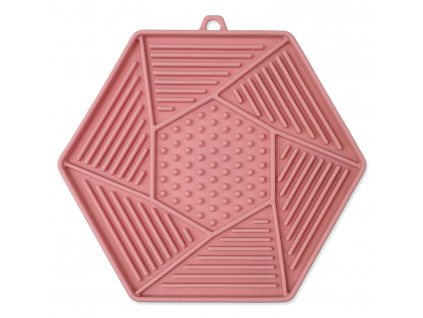Podložka EP Lick&Snack lízací hexagon světle růžový 17x15cm z kategorie Chovatelské potřeby a krmiva pro psy > Misky a dávkovače pro psy > protihltací a lízací misky pro psy