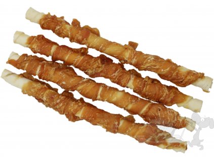 tyč obalená kuřecim maem