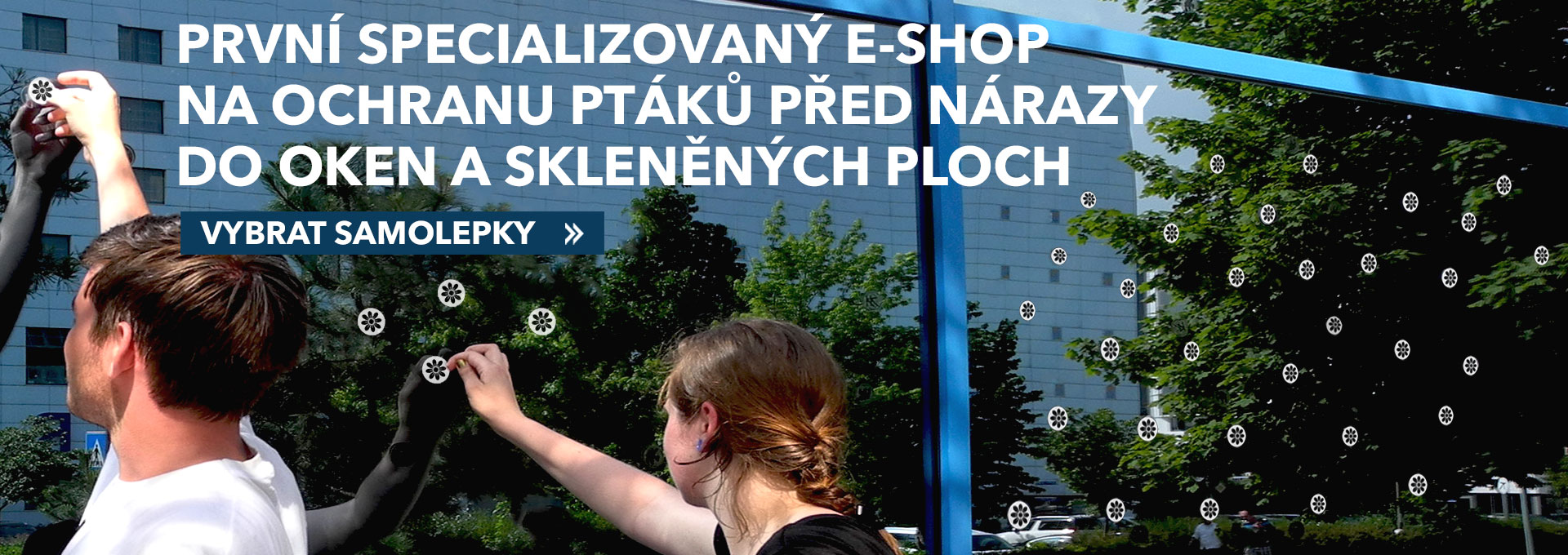 Samolepky na okna pro ochranu ptáků před nárazy do oken a skel