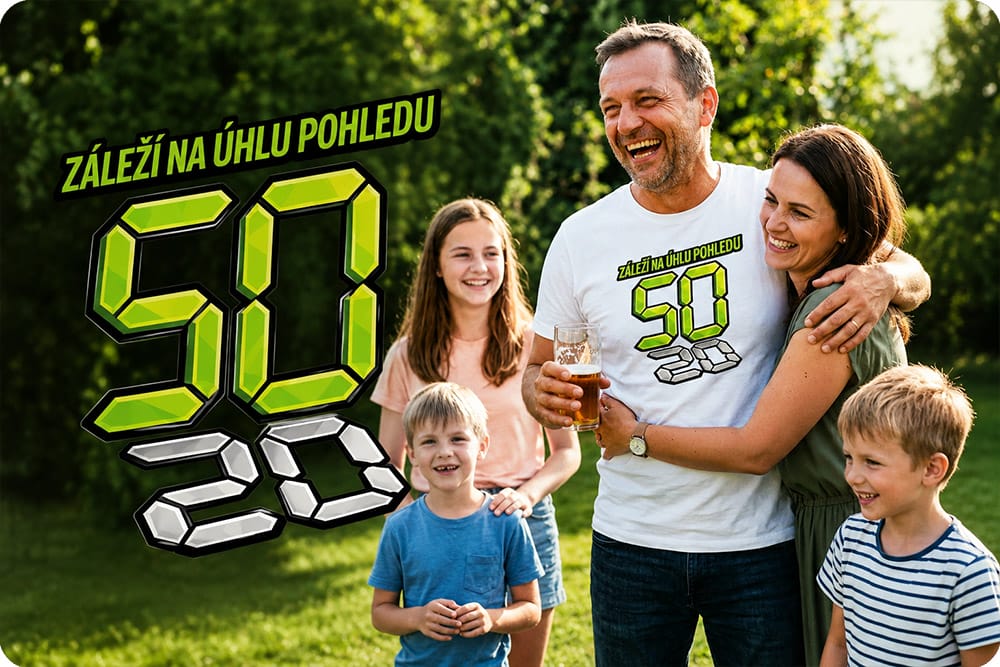 Muž slavící padesáté narozeniny v tričku Záleží na úhlu pohledu 50 20