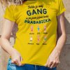 Tohle je můj gang a já jsem jejich hrdá prababička mockup žlutá